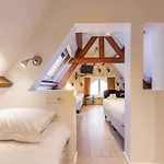 The Black Swan Hotel