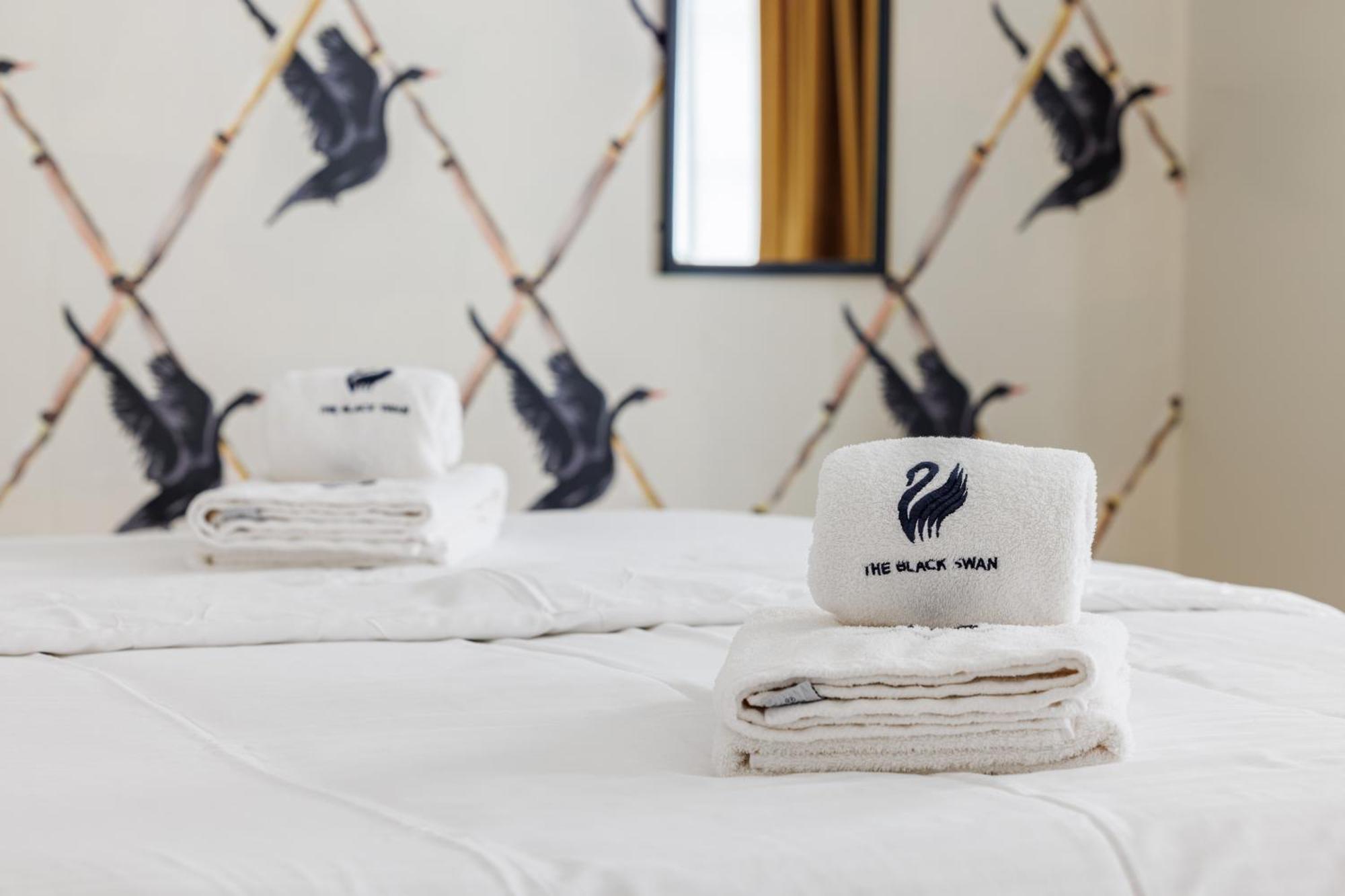 The Black Swan Hotel